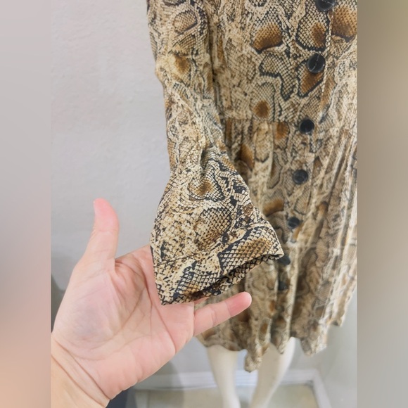 Zara snake print dress size medium has pockets NWT - Picture 3 of 16